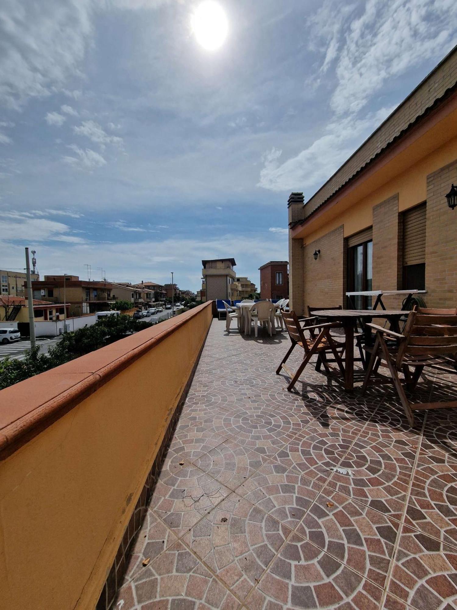 Vista Mare House Apartment Fiumicino Bagian luar foto